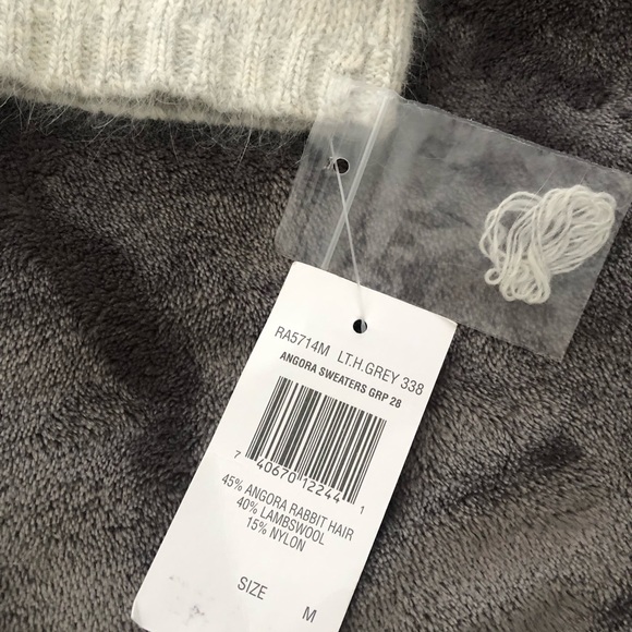 Angora long sleeve cowl sweater light grey - Picture 4 of 4